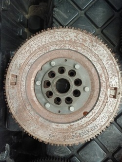 Bmw m5 f10 m6 f06 f12 f13 колесо маховики двухмассовый двухмассовый маховик 2283824 фото №1