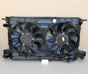 Комплект радіатор audi a7 c8 4k 50 tfsi e 299ps фото №1