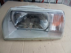 Лампа передняя левая skoda favorit 443311782102 фото №1