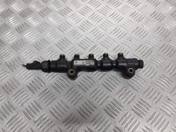 Планка вприскувальний citroen c4 i 1.6 hdi 9654592680 фото №1