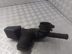 Труба впускна повітря toyota avensis t22 1.8 17894-0d010 фото №1