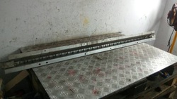 Градус progowy bmw e53 x5 лівий фото №1