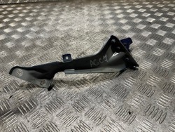 Кронштейн крепление крыльев левый перед audi a6 c7 4g0821135a фото №1