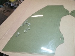 Vw tiguan allspace стекло дверь правые перед 5nn845202a 2023 фото №1