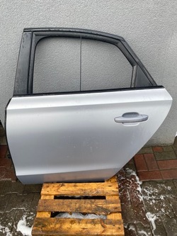 Audi a8 s8 d4 дверь левая задние lx7k комплектные фото №1