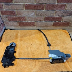 Замок audi a5 s5 f5 левый 8w8 837349 фото №1