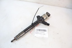 Форсунка інжектор toyota corolla verso ii 2.2d4d фото №1