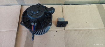 I20 рестайлинг 12-14 вентилятор воздуходувка + резистор фото №1