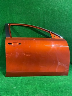 Двері праві передні kia ceed iii фото №1