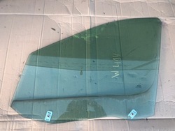 Левая передняя стекло дверь mercedes vaneo w414 фото №1