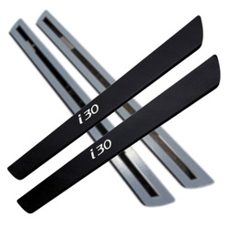 Планка накладка порогова чорна hyundai i30 оригінальна нова avi3024101p фото №1