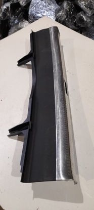 Audi a5 sportback захист порога багажника 8t8864513 фото №1