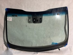 Kia sportage скло передня датчик з підігрівом акустичний 2015-2021 фото №1