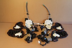 Замки натяжители доводчик комплект audi a8 d5 4n фото №1