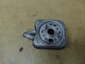 Радиаторов масла vw audi a4 golf passat 028117021l фото №1