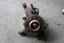 Renault grand scenic iii 1.4 поворотна опора права перед фото №1