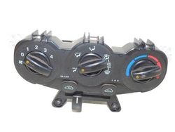 Kia picanto i 2005r панель повітропровід фото №1