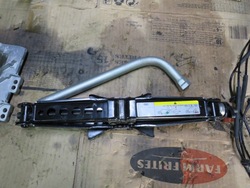 Домкрат audi a3 8v фото №1