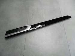 Vw arteon планка dekor двері права зад 3g8867420an фото №1