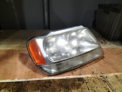 Фара правые перед jeep grand cherokee wj 99-04 фото №1