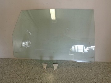Suzuki liana 04-07 стекло задняя правая фото №1