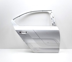 Skoda octavia iii 5e5 двері праві зад задні sedan фото №1