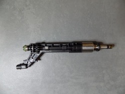 Audi a8 4n форсунка інжектор 06m906036r фото №1