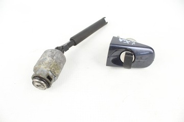 Вставка замка двері капота ford kuga mk1 08-12 фото №1