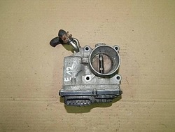 Дросельна заслінка toyota corolla e12 1.4 1.6 vvti 01-07 22030-0d020 4l10 фото №1