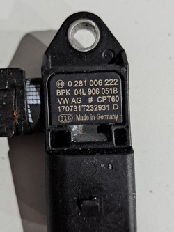 Vw passat b8 2.0 tdi датчик тиску 04l906051b фото №1