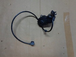 Mercedes w246 супорт гальмівний праві зад фото №1