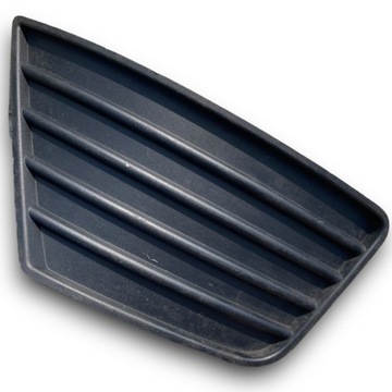 Seat exeo 08- заглушка решітка решітка бампера ліва перед 3r0071630 фото №1