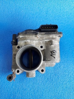 Дросельна заслінка mazda 6 2.0 citd rf7j136b0a фото №1