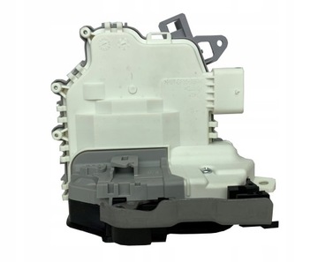 Лівий замок зад audi q3 8u 2011 - 2018 фото №1