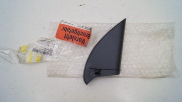 Audi a1 заглушка трикутник маскувальна накладка двері права фото №1