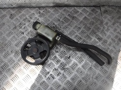 Насос підсилювача mazda 6 gg 1.8 16v фото №1