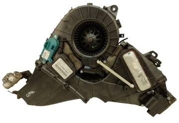 Audi q7 4l отопитель интерьера задняя 4l0820004c kpl фото №1