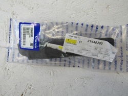 Volvo xc40 ii прокладка рейлінг даховий зад права фото №1