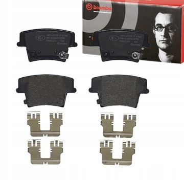 Гальмівні колодки гальмівні зад brembo do dodge charger 6.4 фото №1