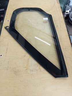 Стекло боковая/ треугольник ford transit mk7 2006-13 фото №1