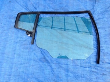 Dodge charger 15 16 скло з двері малий фото №1