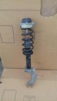Audi q5 80a амортизатор перед лівий 80a413031 фото №1