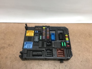 Citroen ds7 коробка запобіжників модуль bsi фото №1