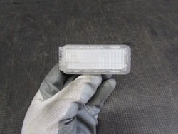 Лампа освітлення бардачка peugeot 3008 i 09-13r фото №1