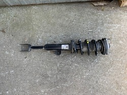 Амортизатор перед правые 50548580 alfa stelvio фото №1