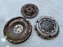 Набір зчеплення колесо маховики peugeot citroen 1.6 фото №1