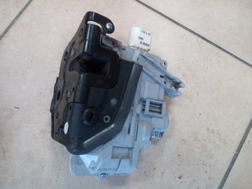 Замок двері vw passat b6 b7 зад задній вибір оригінал. фото №1