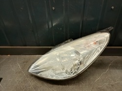 92101-4p000 фара лівий hyundai i20 фото №1