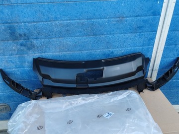 Решётка радиатора peugeot 208 i новый оригинал. 98105154xt фото №1