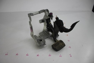 Педаль gaz гальмо 8k1721117 audi a4 b8 фото №1